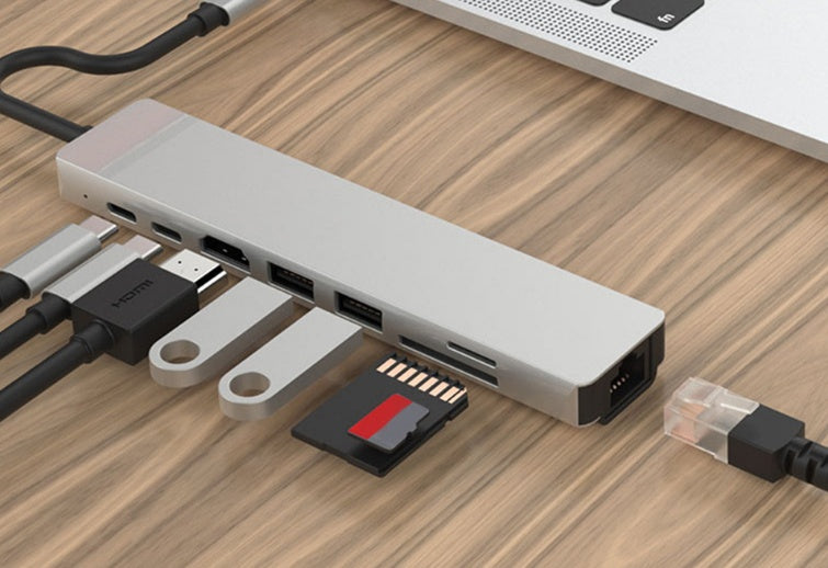 8-Port Aluminum Alloy Splitter – Compact Multi-Port Adapter